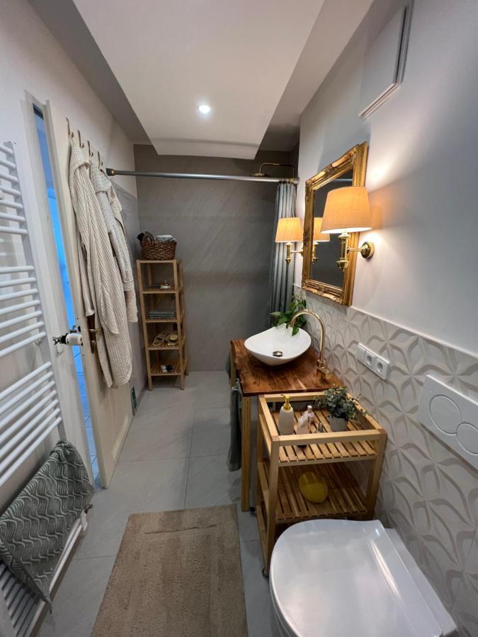 Privatunterkunft Kleiner Balkon In Muenchen West 外观 照片